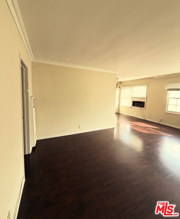 Building Photo - 1242 Smithwood Dr