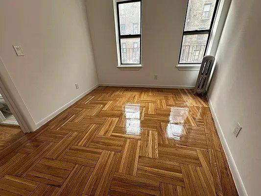 Building Photo - 1 bedroom in BRONX NY 10463