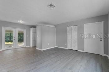 Foto del edificio - 1533 N Normandy Blvd