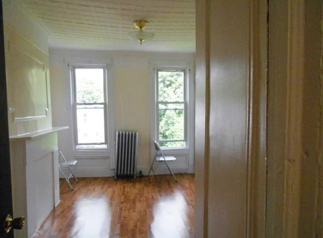 Building Photo - 9 Pilling St