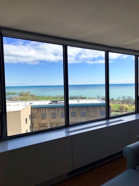 Primary Photo - 2800 N Lake Shore Dr