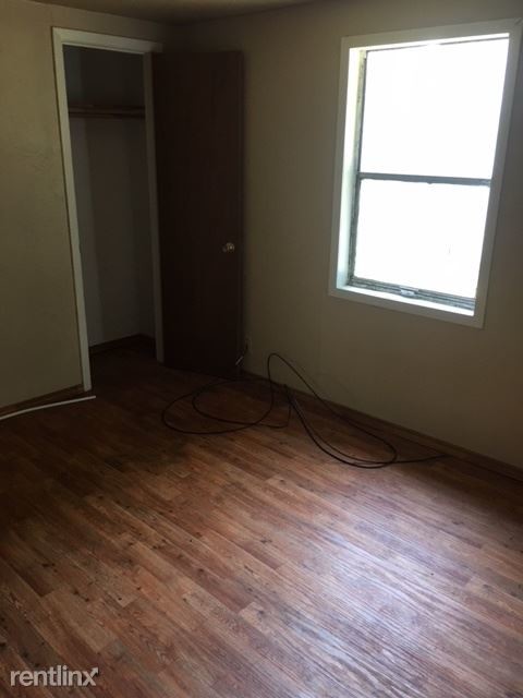 Building Photo - 3 br, 1 bath House - 1233 NW 13th Street