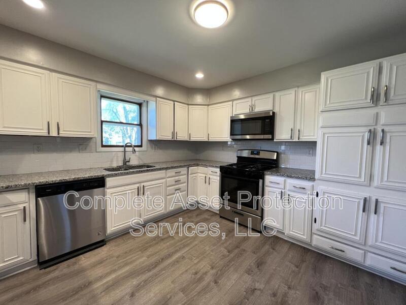 Foto principal - 10005 Merrillville Rd