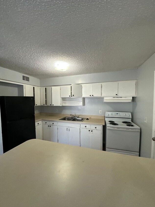 Foto principal - 712 Eaverson St