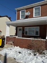 Building Photo - 707 Tose St