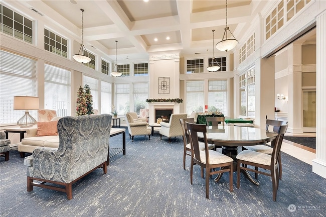 Building Photo - Luxury 2 bed 2 bath condo at Le Chateau Be...