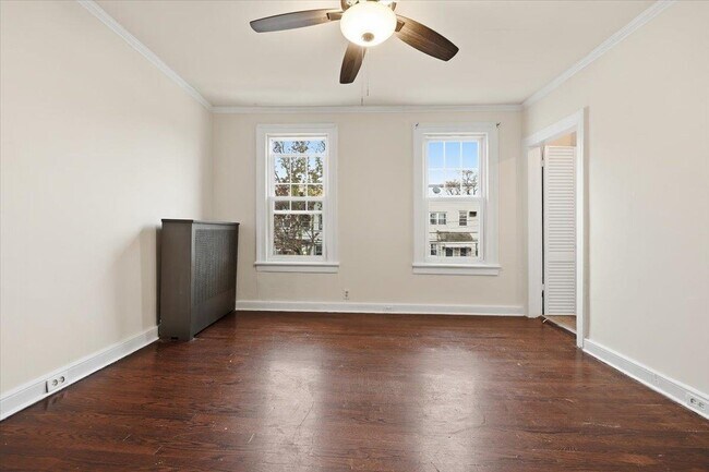 Foto del edificio - 132 Thorne St