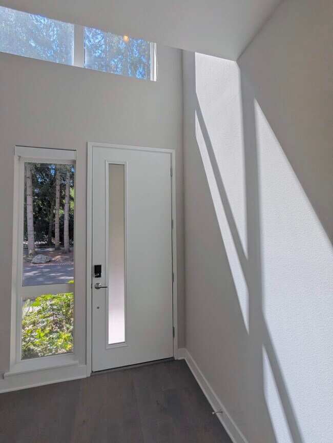 Foto del edificio - 12453 NE 10th Ln