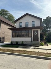 Building Photo - 428 Talcott Ave