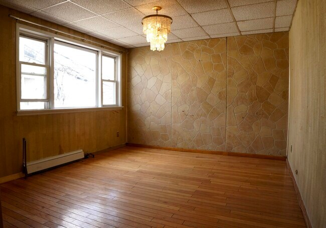 Foto del edificio - 6109 Meadowview Ave