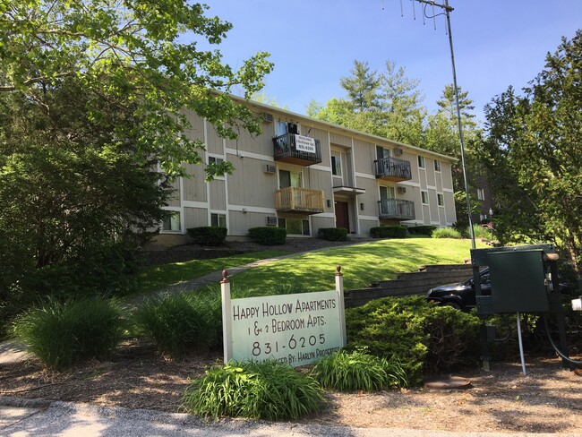 Los apartamentos Happy Hollow - 5609 Happy Hollow Rd