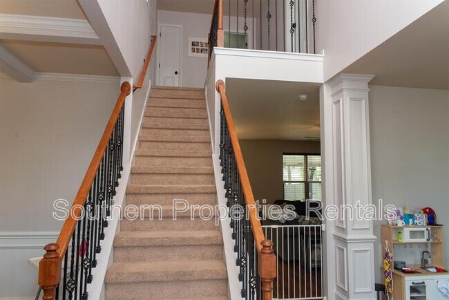 Foto del edificio - 71 Skycroft Dr