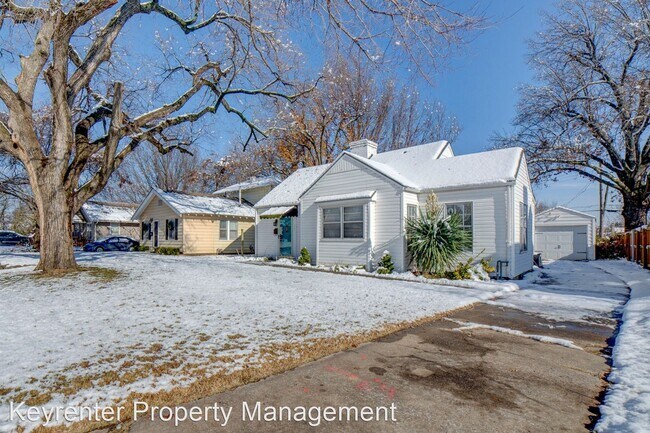 Foto del edificio - 2 br, 1 bath House - 1421 S College Ave