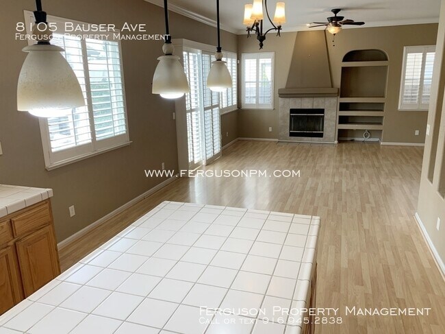 Building Photo - 8105 Bauser Ave