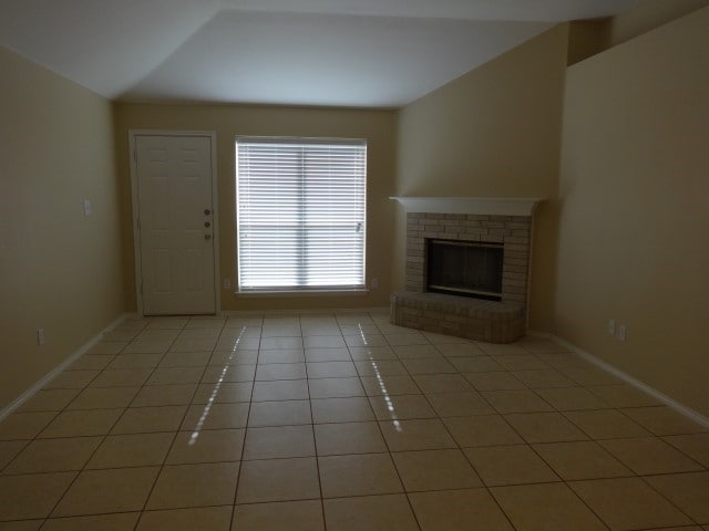 Building Photo - 7103 George Finger Rd