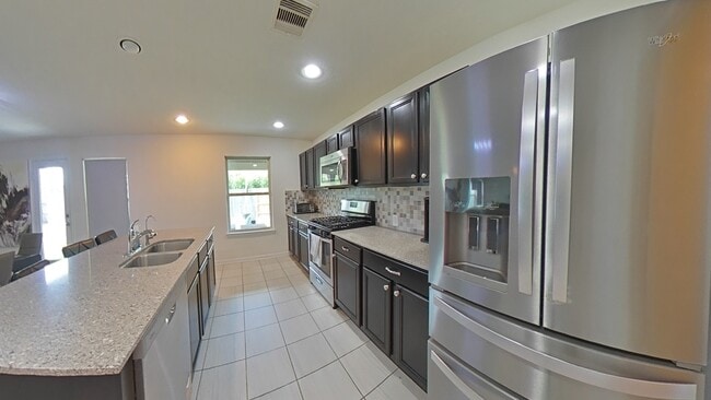 Building Photo - 14311 Hickory Stream Ct