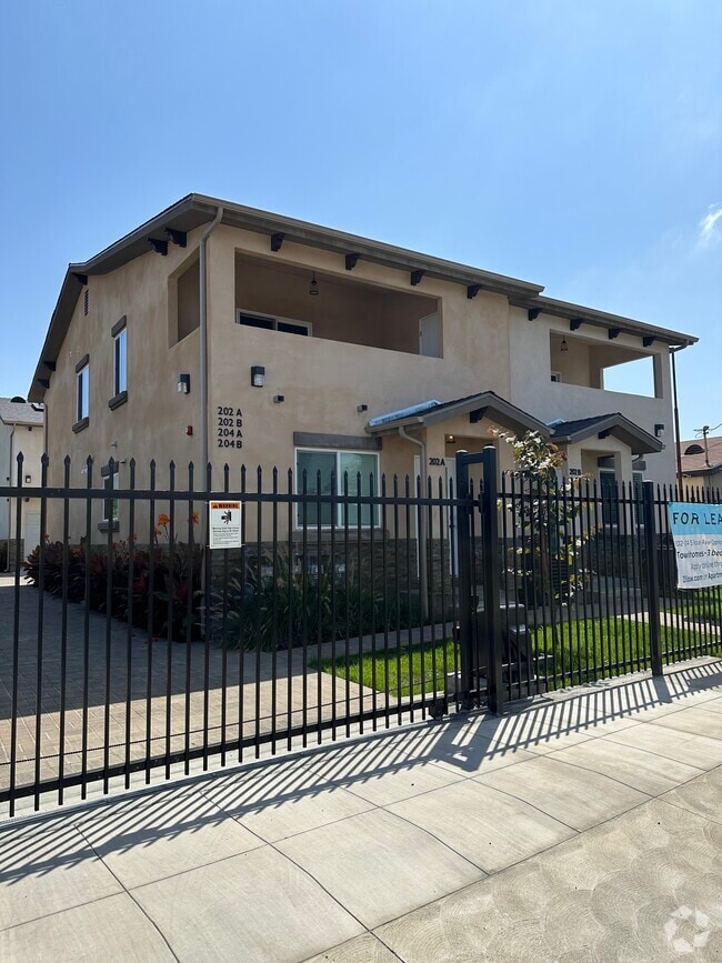 West Compton Short Term Apartments for Rent Gardena, CA 1 Rentals