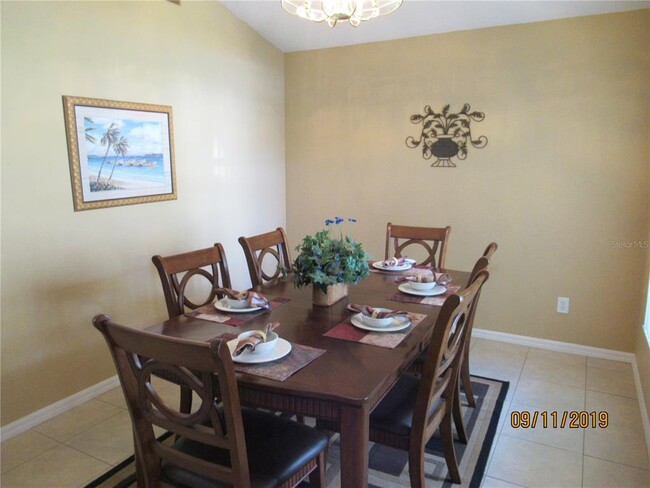 Building Photo - 8098 Santee Dr