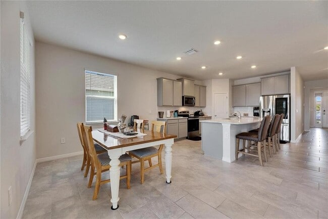 Building Photo - 5125 Tannin Ln