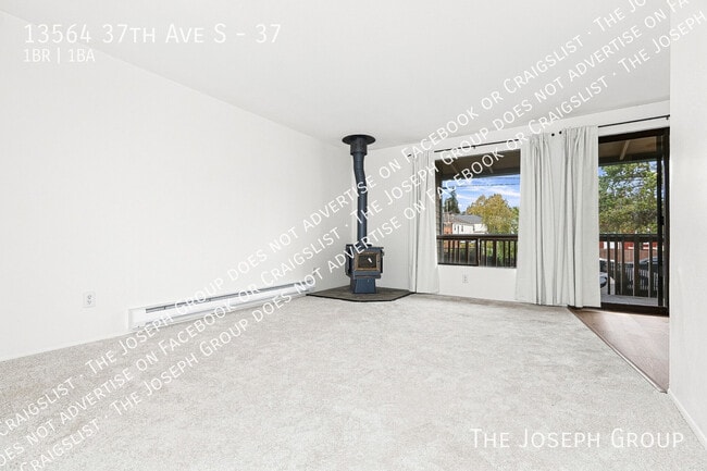 Foto del edificio - 13564 37th Ave S