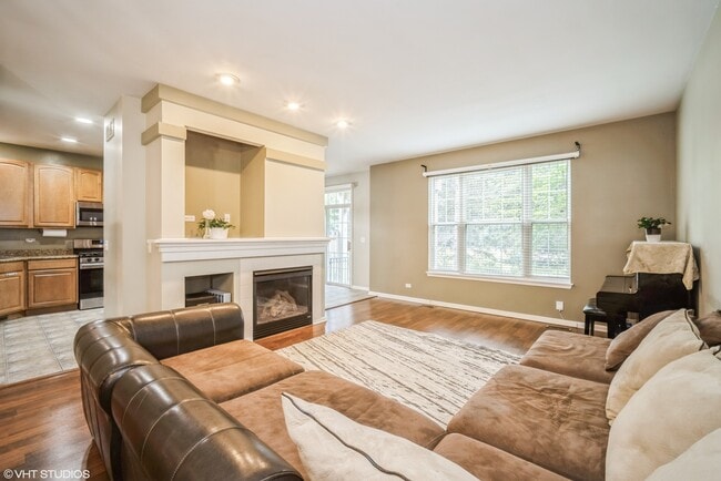 Building Photo - 414 Shadow Creek Dr