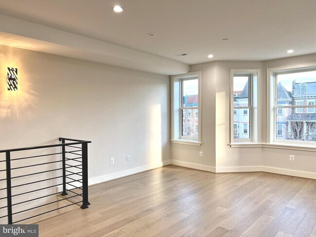 Foto del edificio - 1125 Fairmont St NW