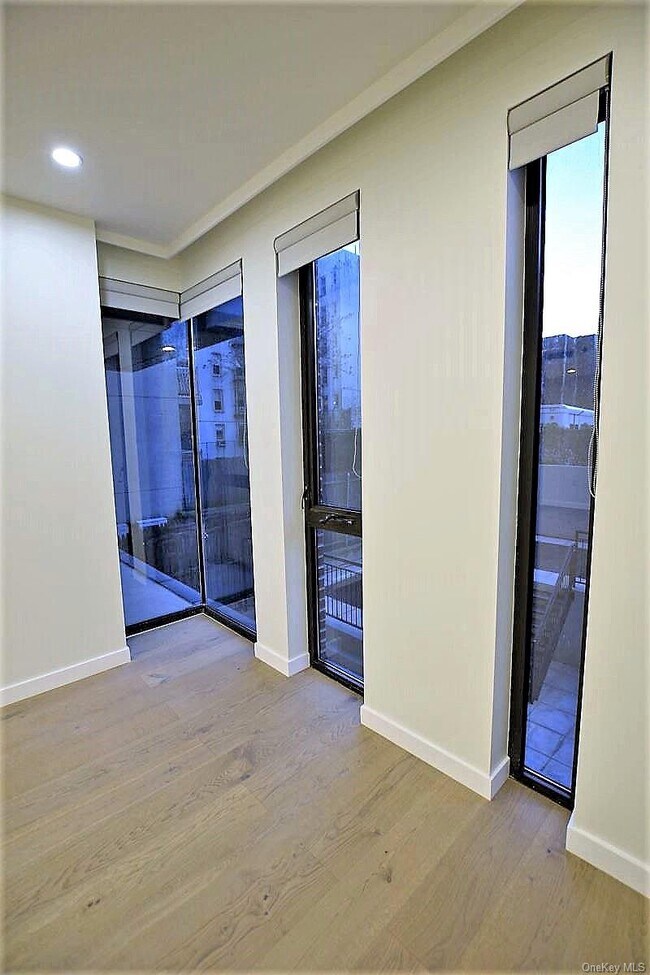 Foto del edificio - 41-15 44th St