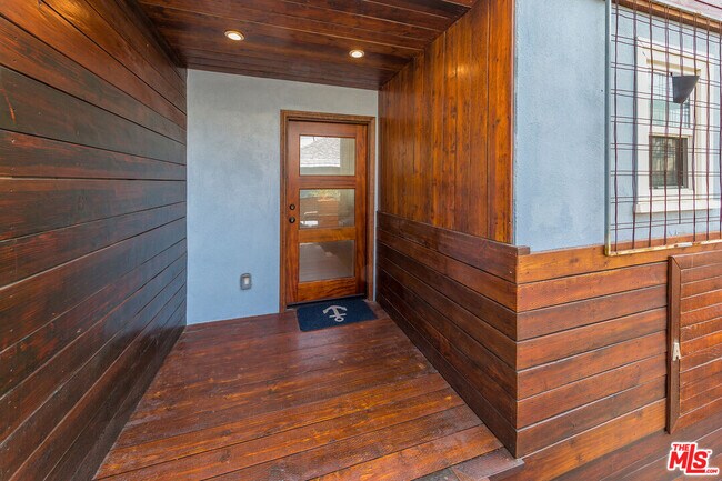 Foto del edificio - 38 E Sunset Ave