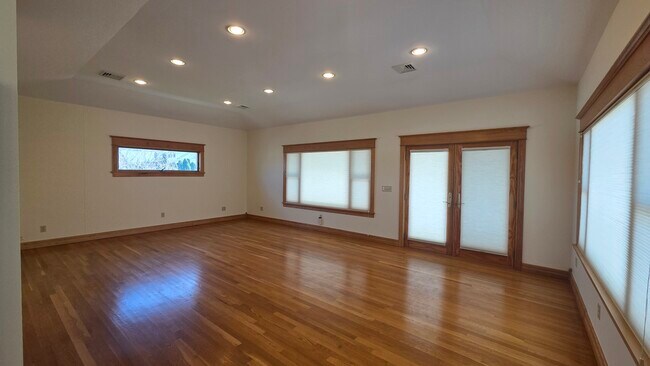 Foto del edificio - 559 Minor St