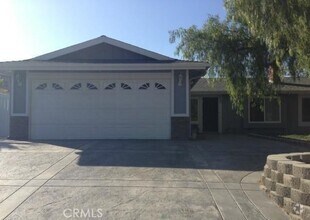 Building Photo - 3402 Bayberry Dr