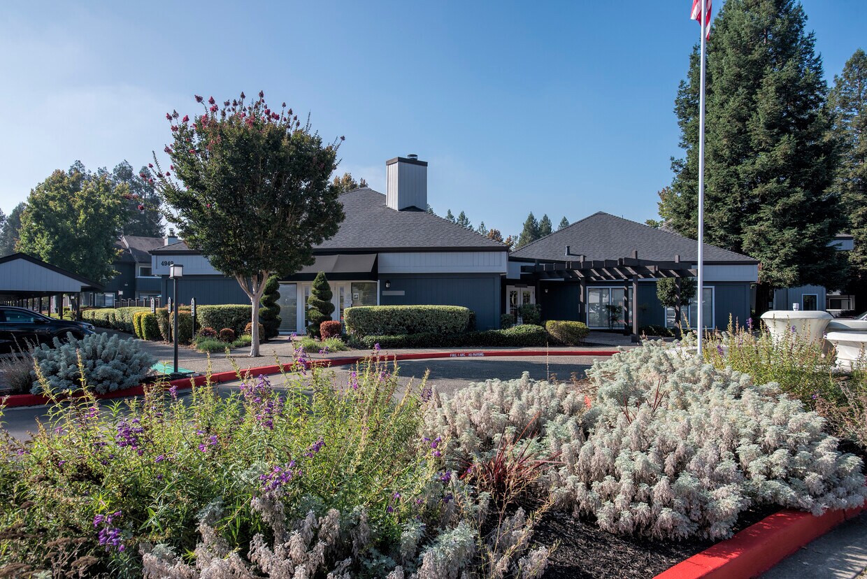 Park Ridge Apartments Apartments in Rohnert Park, CA