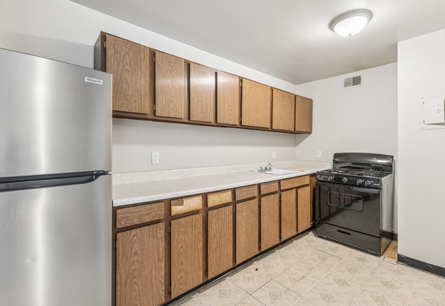 Interior Photo - 404 Homes