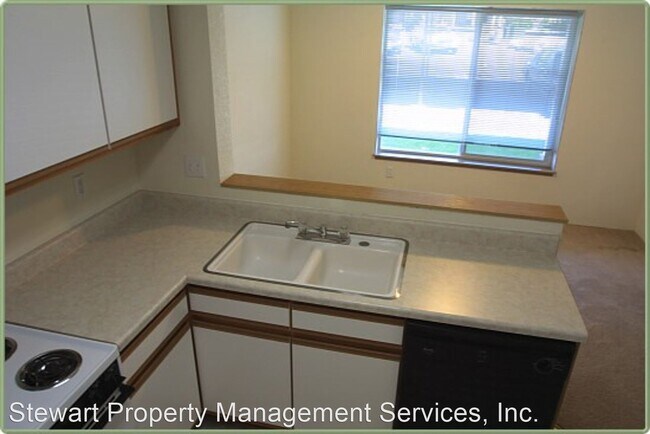 Foto del edificio - 5410 N Hills Dr
