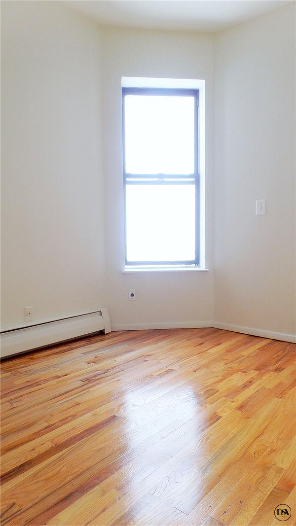 Building Photo - 303 E 94th St