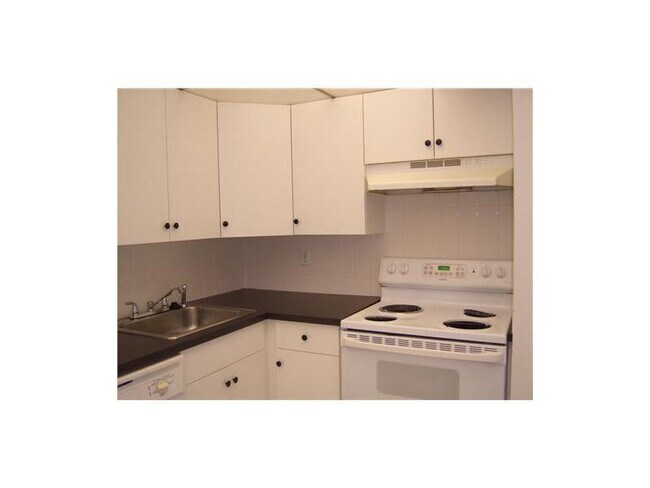 Foto del edificio - 4158 Inverrary Dr