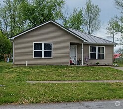 Building Photo - 1014 Carrico St