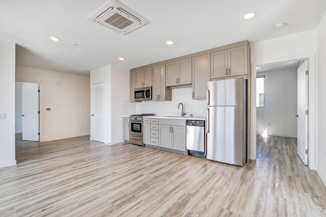 The Stanford West 91 Photos &amp; 0 Reviews Apartment for