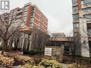 Building Photo - 39 Upper Duke Crescent