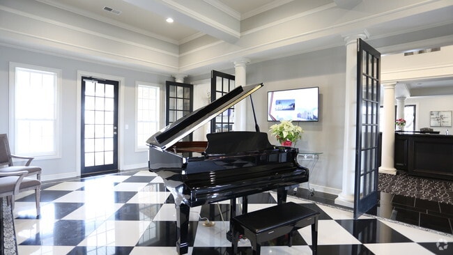 Foyer - Avery Brooke Apartments