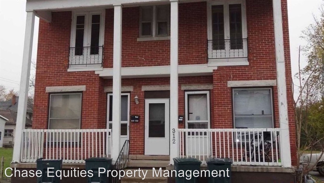 Primary Photo - 312 N Mulberry St