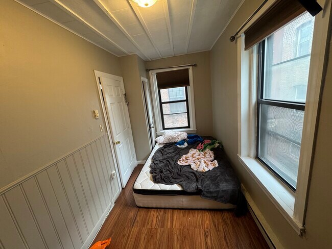 Foto del edificio - 202 Endicott St