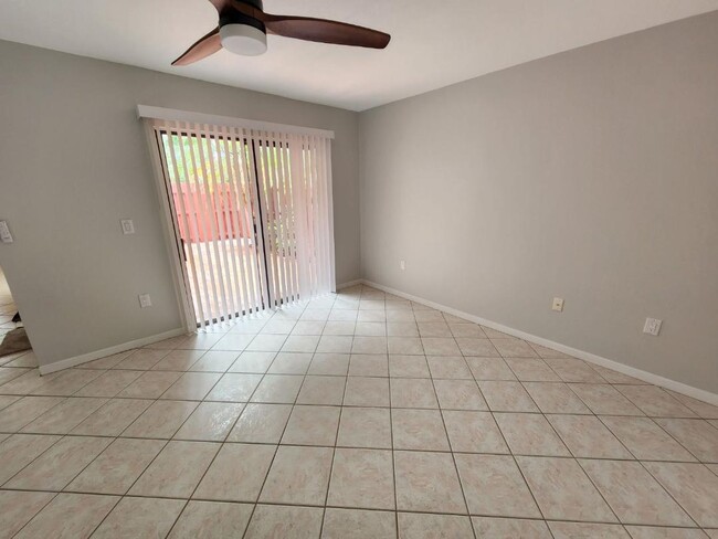 Building Photo - 39 Piney Branch Way