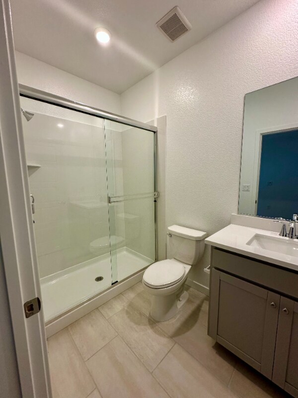 Foto del edificio - 5318 Lake Mary Dr