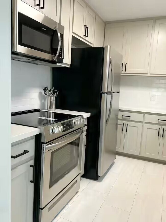 Foto del edificio - 1228 2nd Ave S