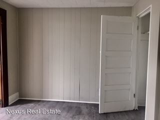 Building Photo - 2116 Columbia Ave