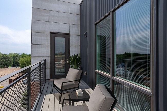 Balcony with views - Patina Flats at the Foundry Apartments