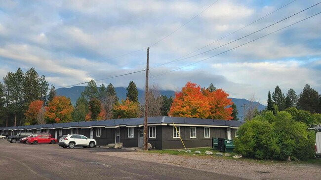 Foto del edificio - 661 8th Ave E N