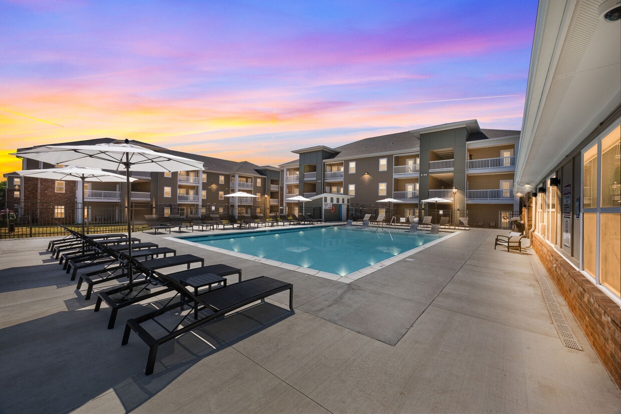 The Cove Apartments in Bowling Green, KY