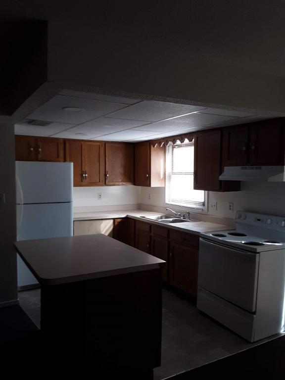 Building Photo - 5104 W Canterbury  Dr