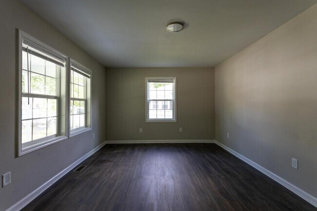 Foto del edificio - 516 North Dr